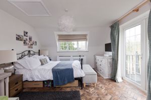 Main Bedroom - click for photo gallery